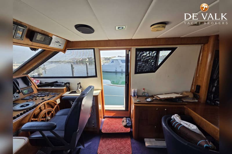 Neptunus 196 Flybridge foto 16