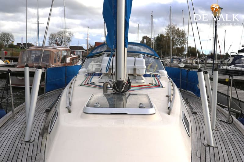 Hallberg Rassy 34 foto 16