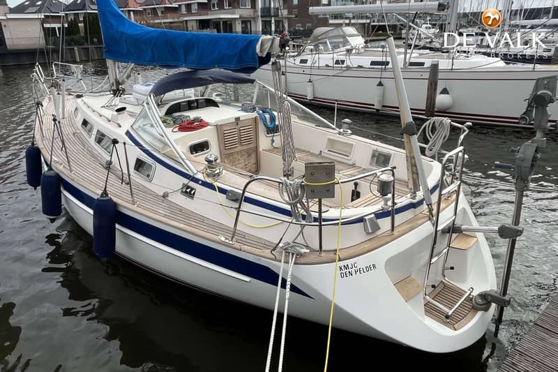 Hallberg Rassy 34 foto 3