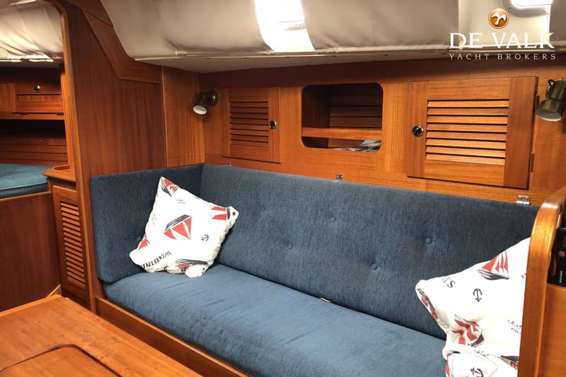 Hallberg Rassy 34 foto 22