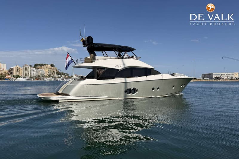 Monte Carlo Yachts 65 foto 1
