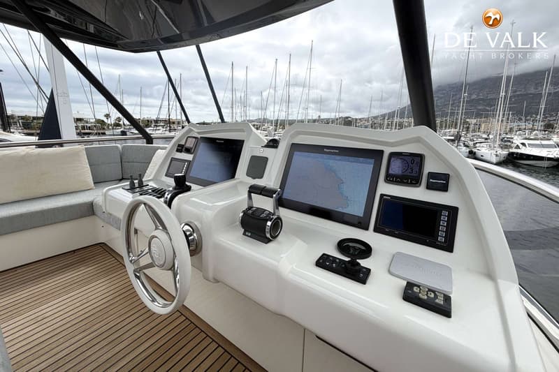 Monte Carlo Yachts 65 foto 16
