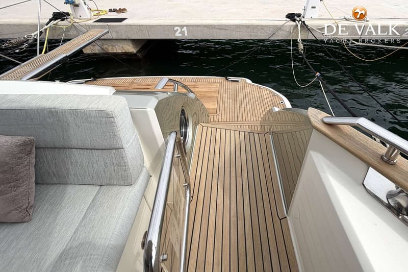 Monte Carlo Yachts 65 foto 18