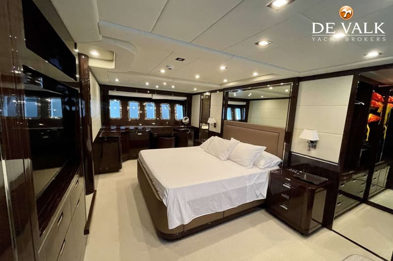 Mangusta 92 foto 15