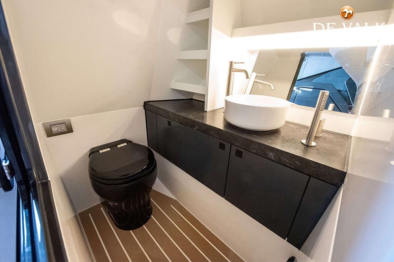 Reborn 38 Bowrider foto 20