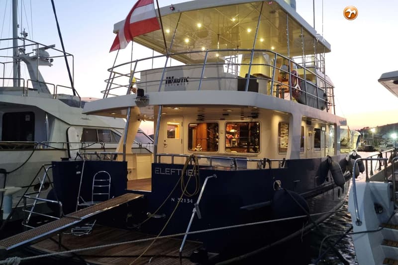 Vripack 69 Expedition Trawler foto 18