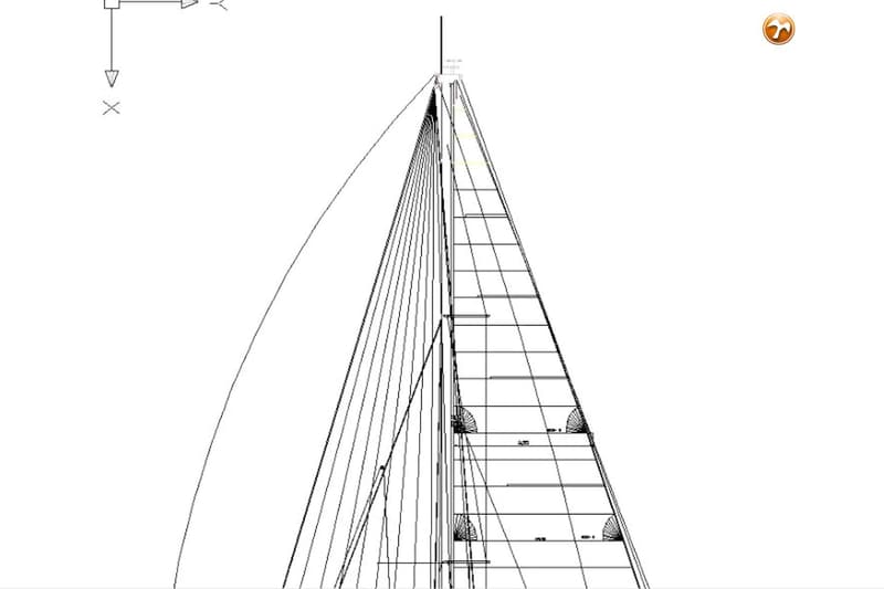 Een CAD-tekening van een zeilboot, met de mast, zeilen en verstaging in zwart op een witte achtergrond.