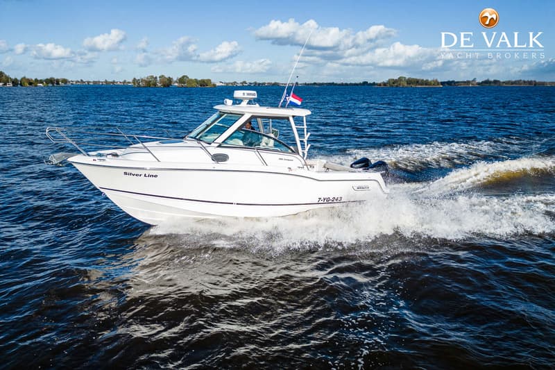 Boston Whaler 285 Conquest Pilothouse foto 13