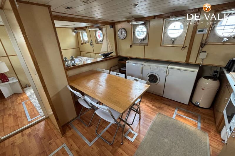 Ex Research Vessel M.Y. foto 21