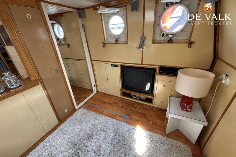 Ex Research Vessel M.Y. foto 24