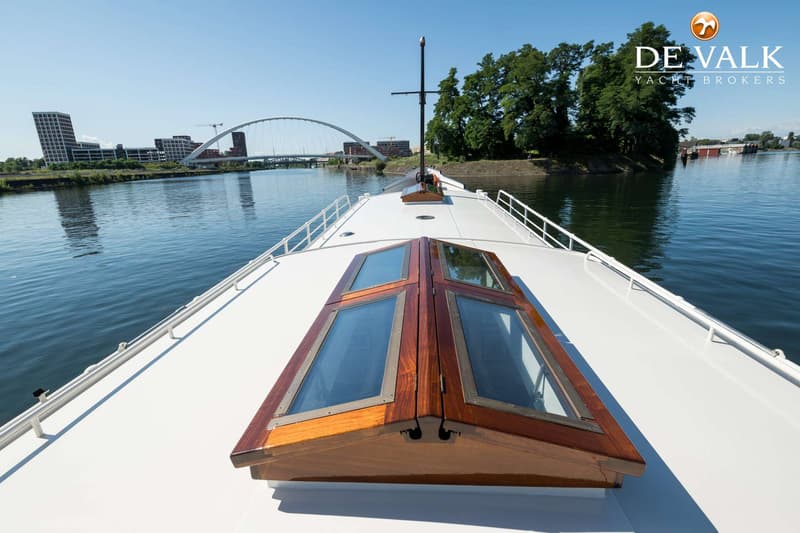 Luxe motor 28M foto 17