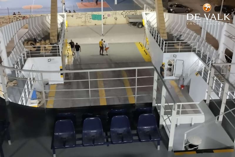 RO/PAX DOUBLE ENDED FERRY 78 M foto 2