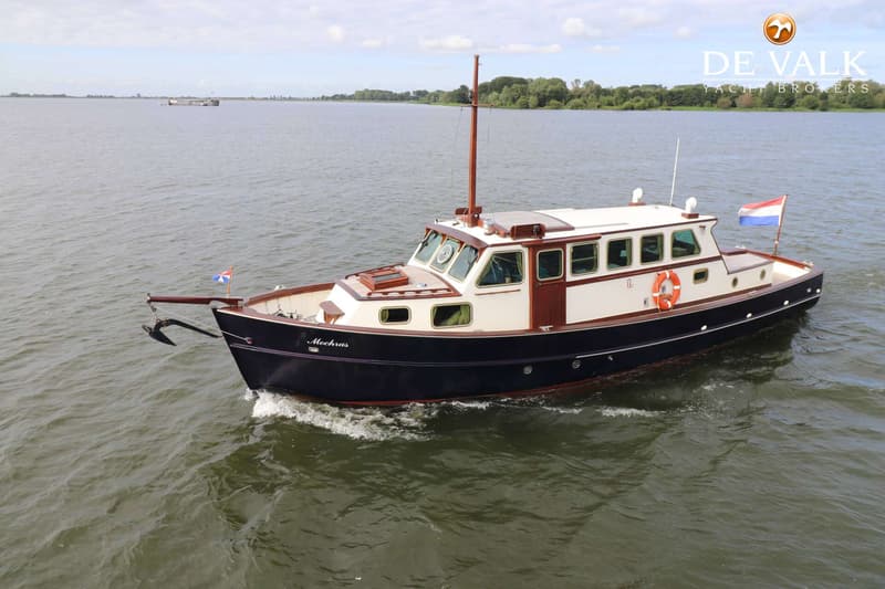 Brooke Marine Motor Yacht foto 3