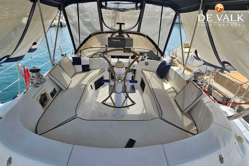 Hunter Passage 450 foto 15