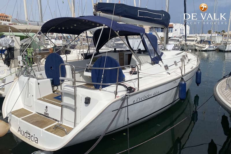 Beneteau Cyclades 43.4 foto 1