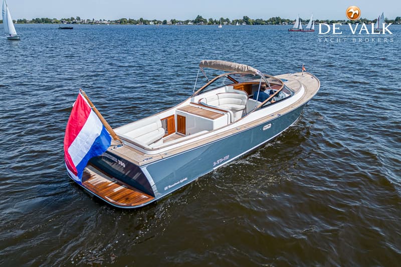 Long Island 33 Runabout foto 4
