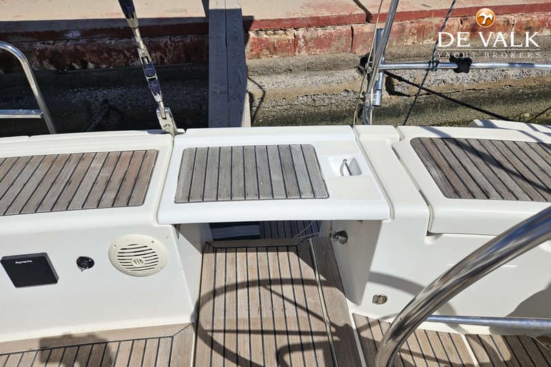 Beneteau Oceanis 50 foto 17
