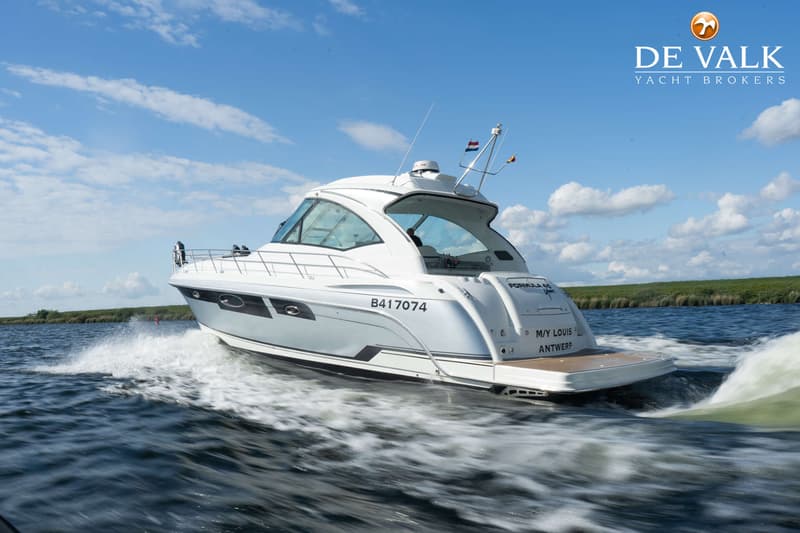 Formula 45 Yacht. foto 3