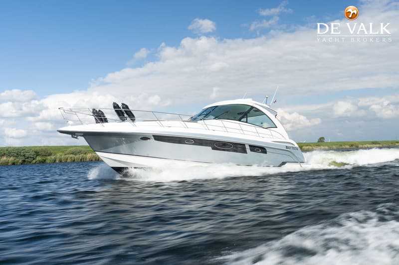 Formula 45 Yacht. foto 4
