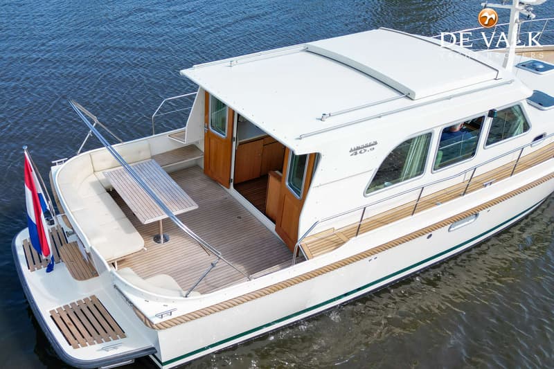 Linssen Grand Sturdy 40.9 Sedan foto 3
