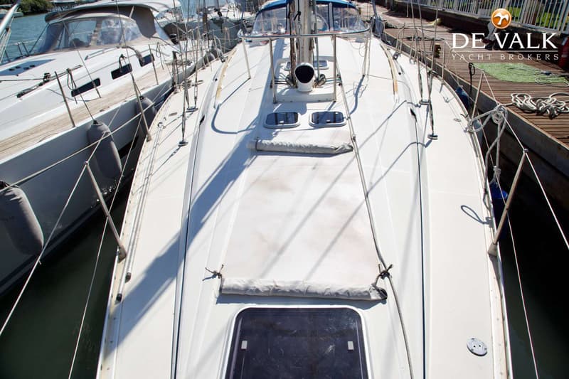 Beneteau Oceanis 440 foto 5