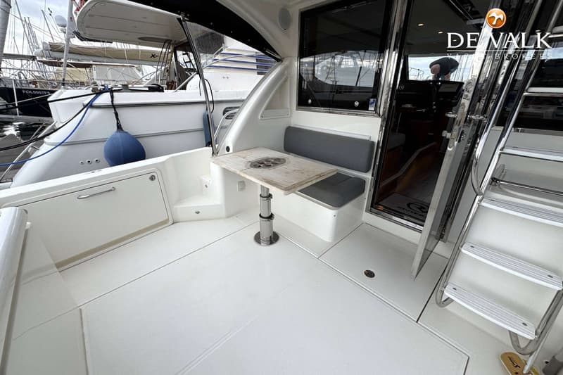 Riviera 39 Open Flybridge foto 11