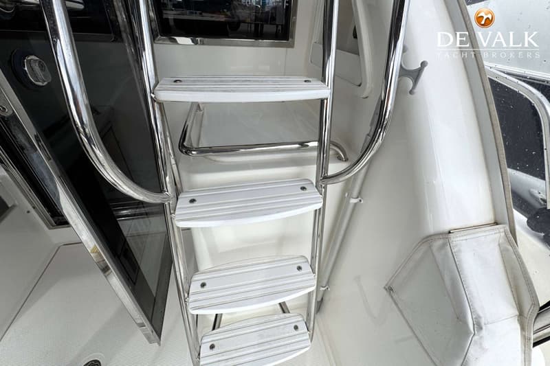 Riviera 39 Open Flybridge foto 12