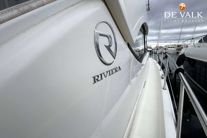 Riviera 39 Open Flybridge foto 9