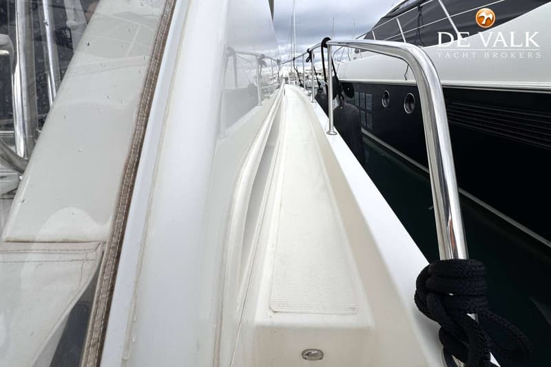 Riviera 39 Open Flybridge foto 10