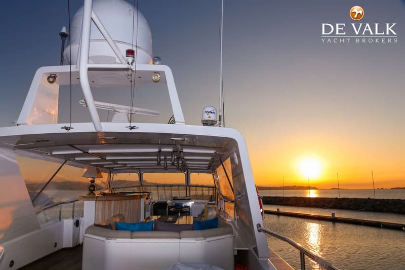 Azimut 90 foto 12