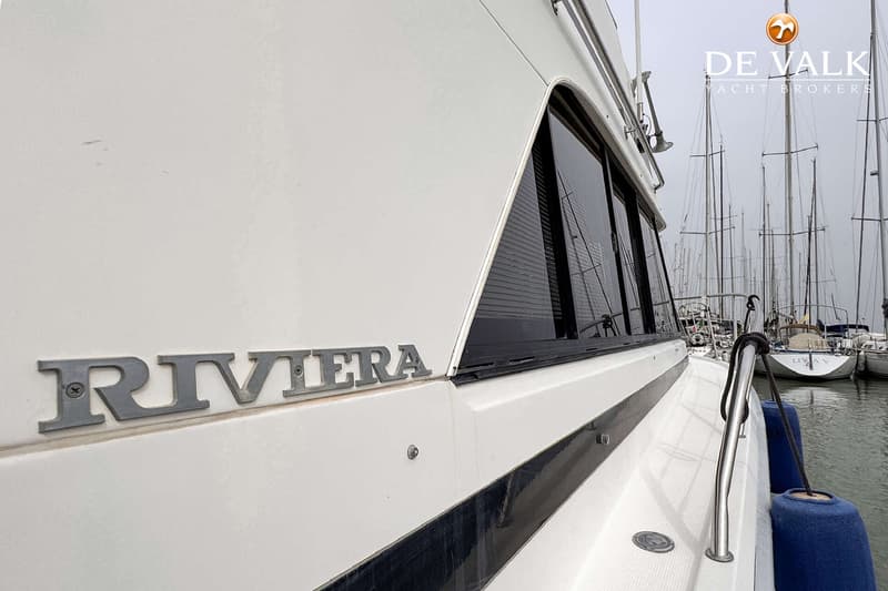 Riviera 33 Flybridge foto 5