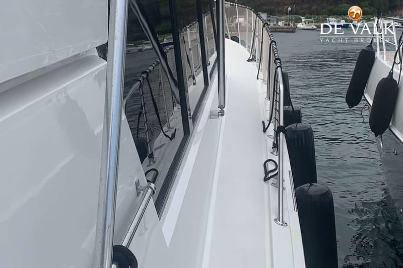 Hatteras 65 Convertible foto 7