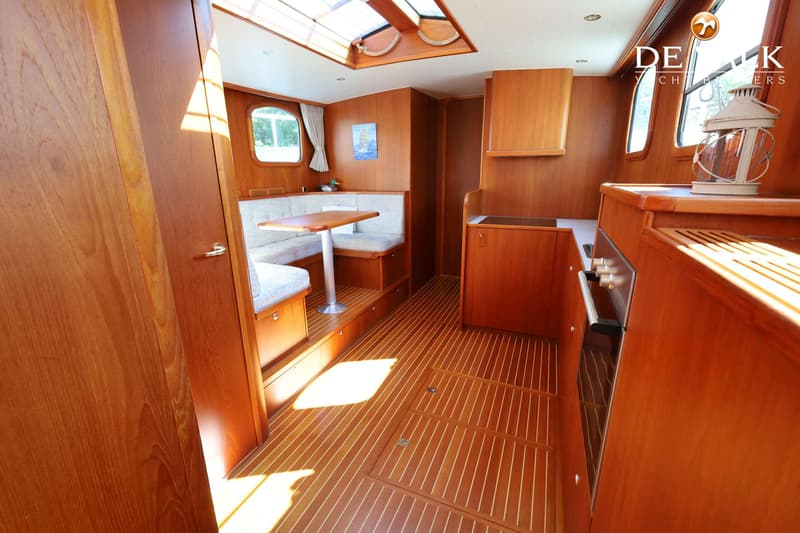 Euroship Luxe Motor 1500 foto 29