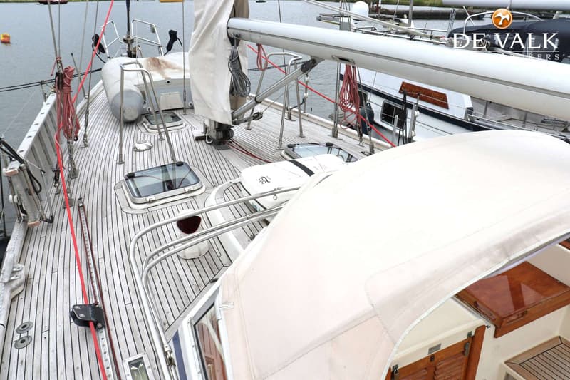 Hallberg Rassy 42 E foto 12