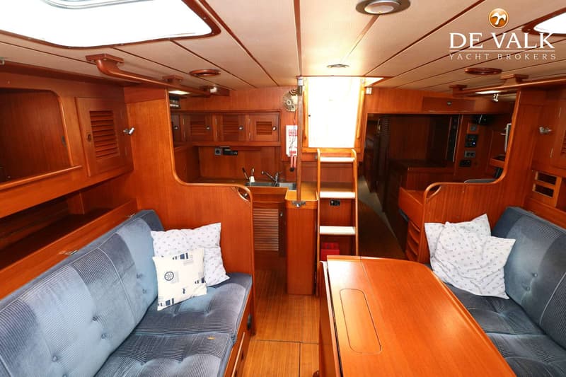 Hallberg Rassy 42 E foto 23