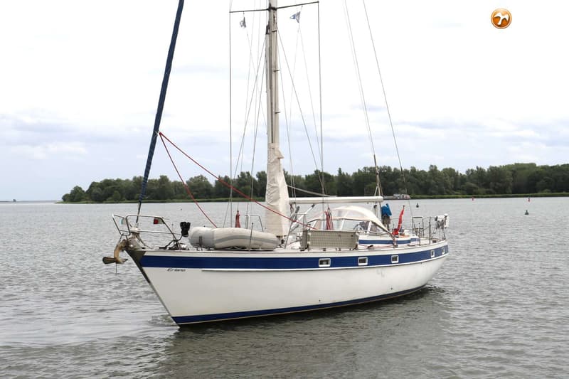 Hallberg Rassy 42 E foto 7