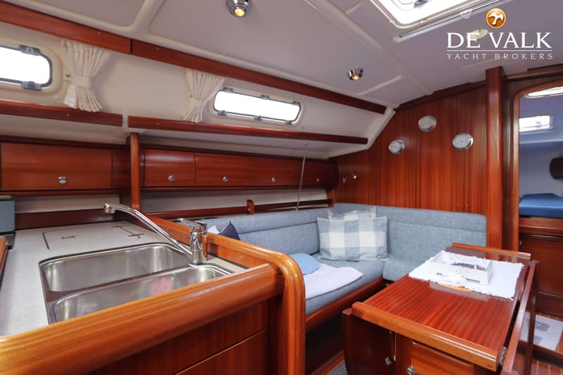 Bavaria 36-2 Custom line foto 24