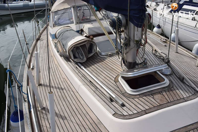 Hallberg Rassy 352 foto 13
