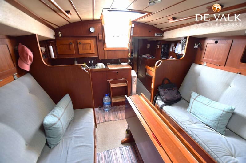 Hallberg Rassy 352 foto 14
