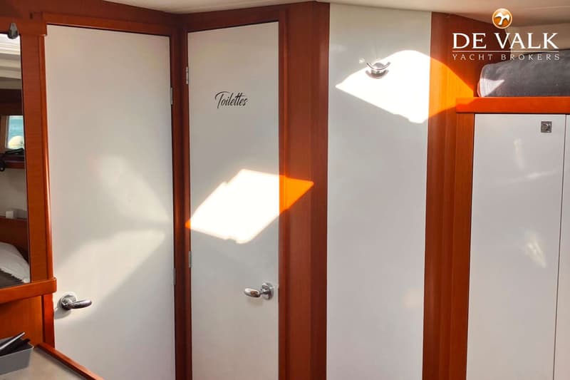 Beneteau Oceanis 48 foto 13