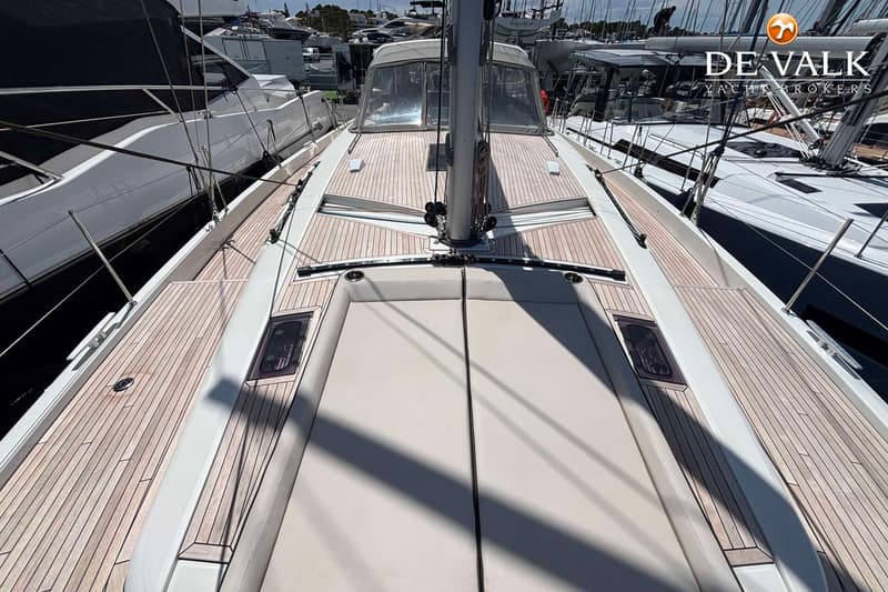Beneteau Oceanis 60 foto 17