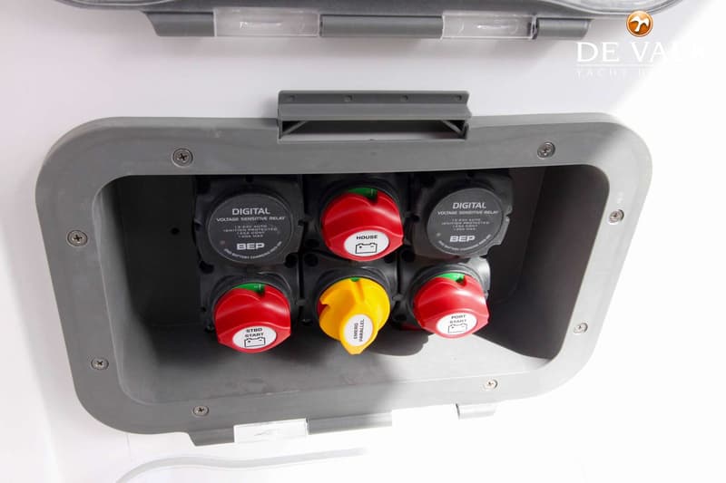 Pirelli 35 Outboard foto 18