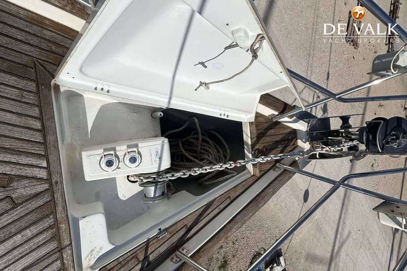 Beneteau Oceanis Clipper 423 foto 11
