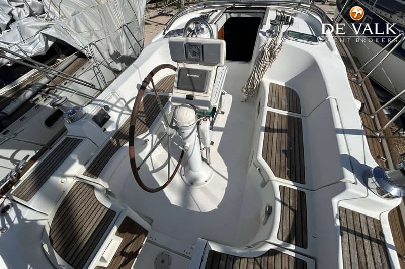 Beneteau Oceanis Clipper 423 foto 4
