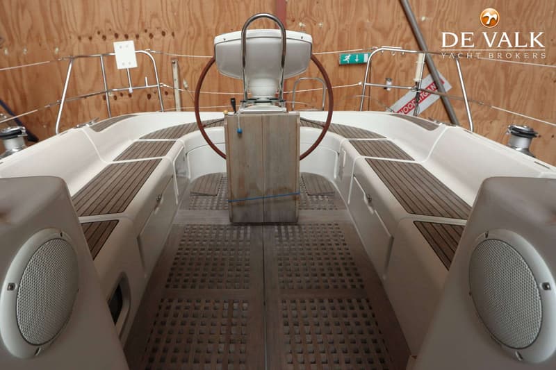 Jeanneau Sun Odyssey 37 foto 2