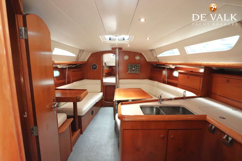 Jeanneau Sun Odyssey 37 foto 20
