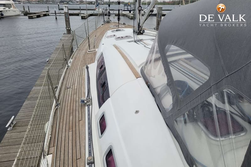 Beneteau Oceanis 54 foto 13