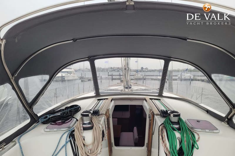 Beneteau Oceanis 54 foto 19