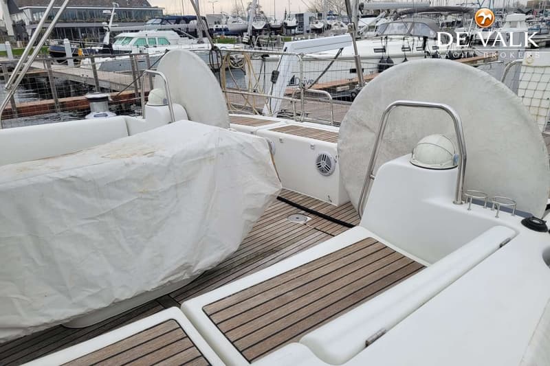 Beneteau Oceanis 54 foto 8