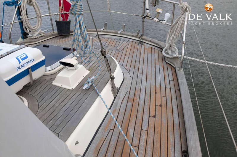 Hallberg Rassy 42 E foto 13